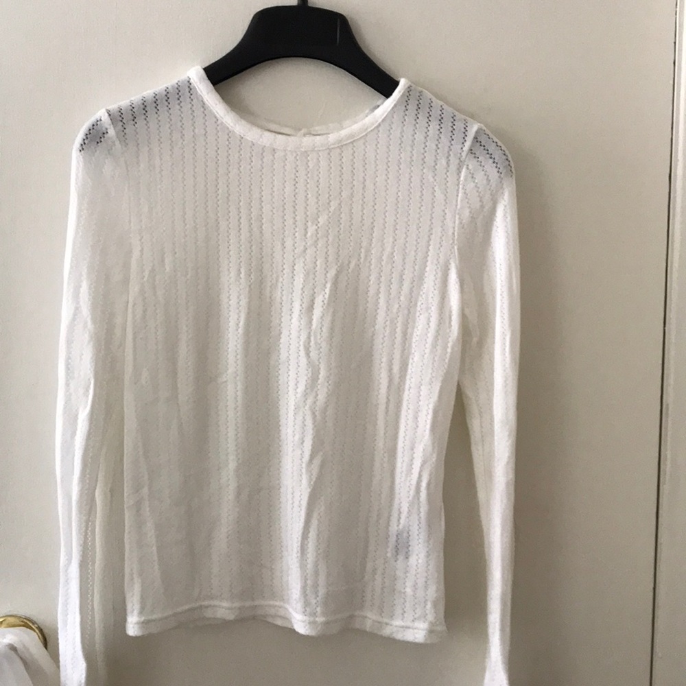 H&M white Long sleeve top solid front/keyhole back